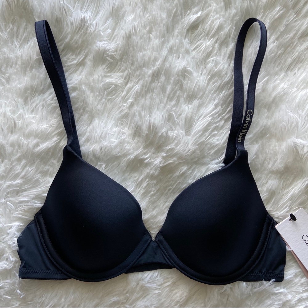 Calvin Klein Bra - Picture 3 of 4